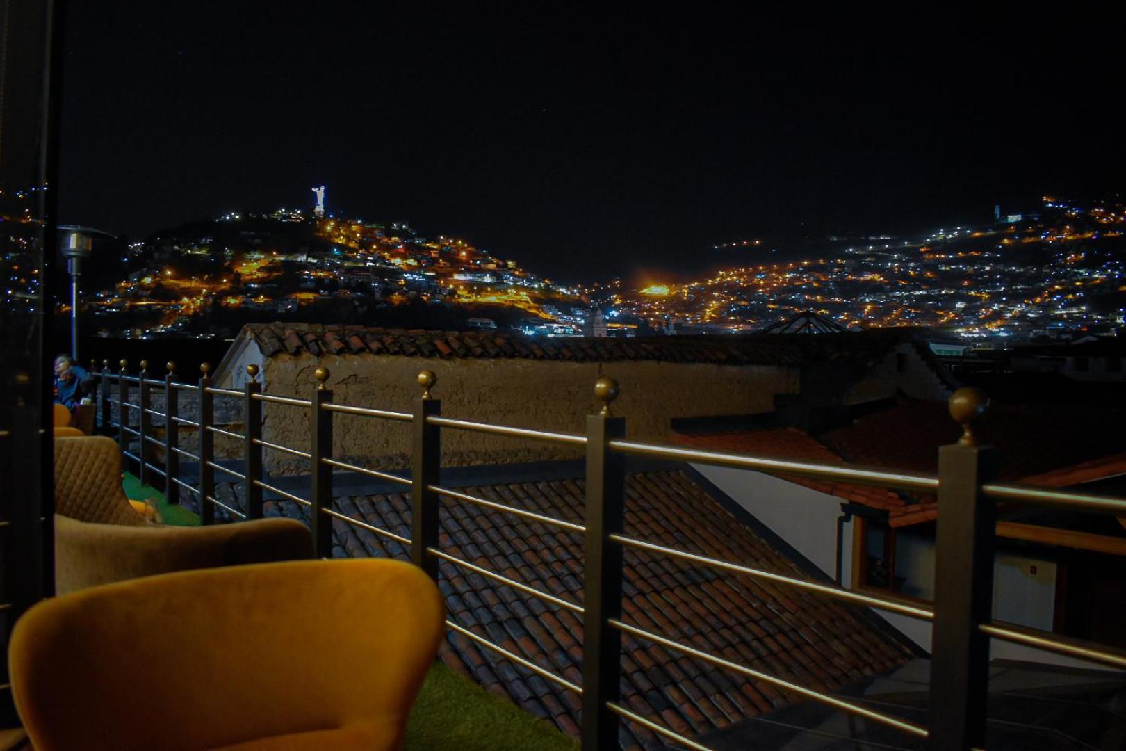 Hotel & Rooftop King Experience By David Quito Exterior foto