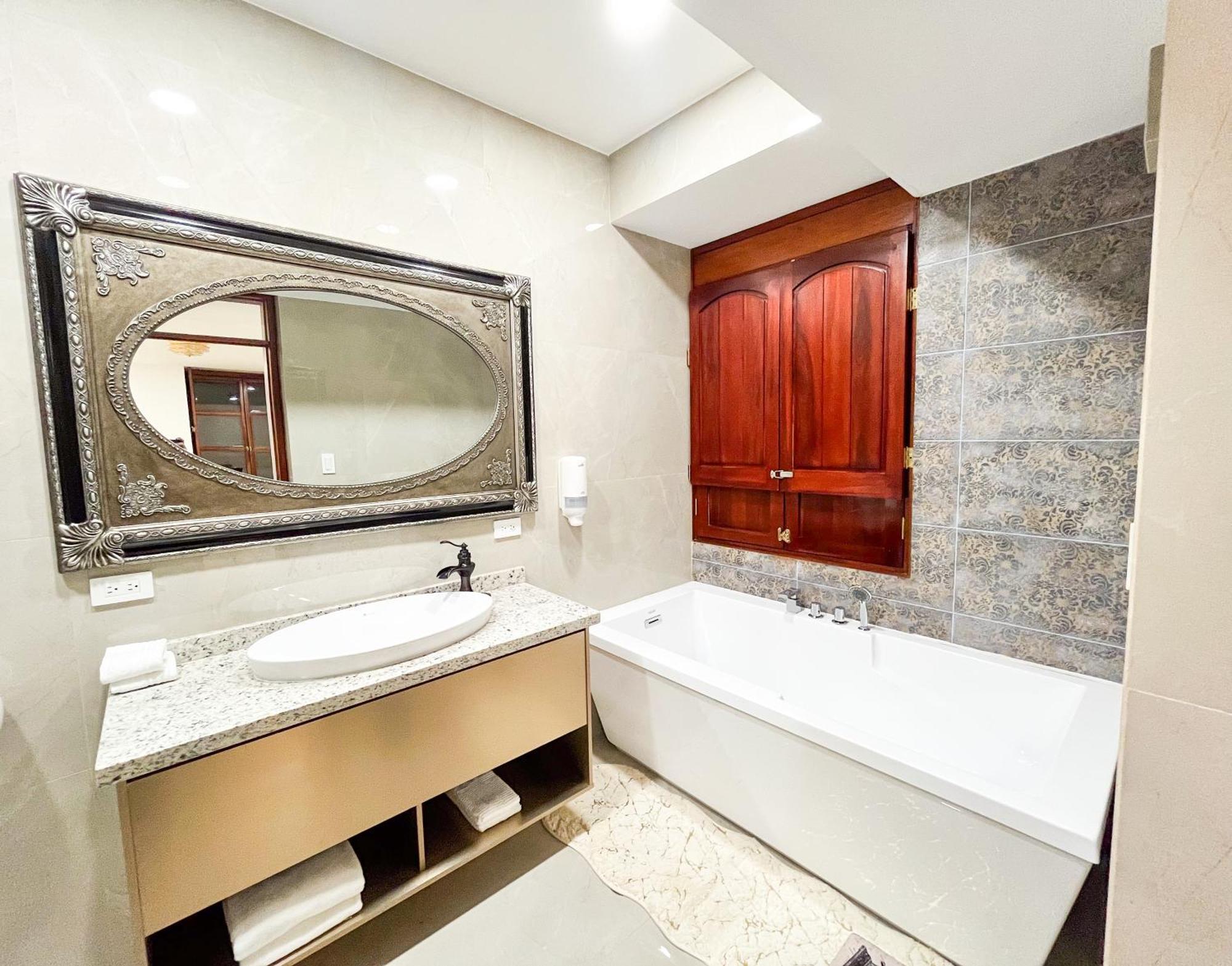 Hotel & Rooftop King Experience By David Quito Exterior foto